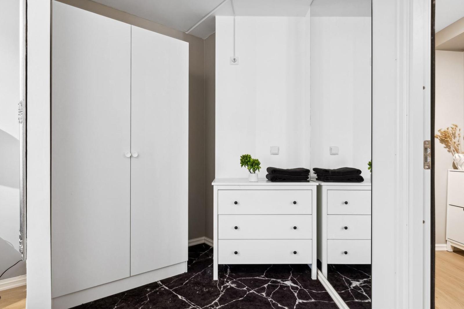 Luxurious Modern Room In Central Oslo - Eur 4K Expensive Bed And 82" Cinematic Tv Kültér fotó