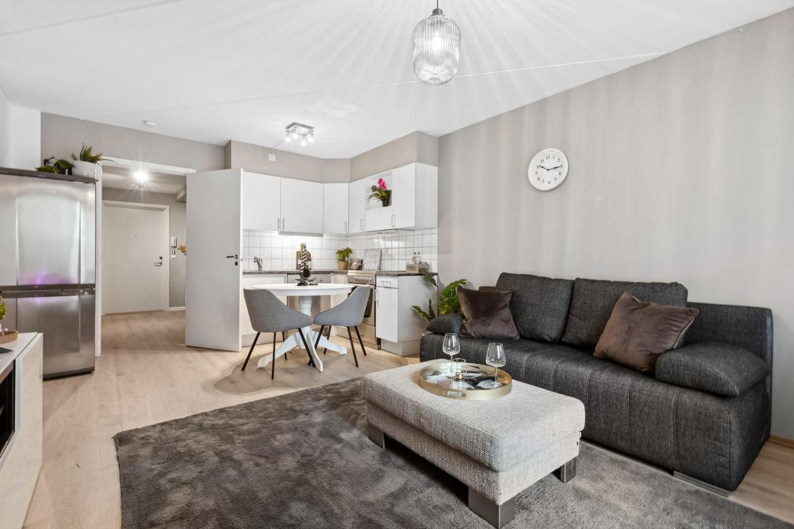 Luxurious Modern Room In Central Oslo - Eur 4K Expensive Bed And 82" Cinematic Tv Kültér fotó